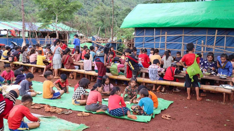 ၂ဝ၂၄ ခုနှစ် ဇွန်လ ၆ ရက်နေ့က တွေ့ရသည့် ကယားပြည်နယ်အတွင်း စစ်ဘေးဒုက္ခသည်စခန်းတစ်ခုမြင်ကွင်း။ (ဓာတ်ပုံ - ကရင်နီပြည် စစ်ဘေးရှောင် ကူညီစောင့်ရှောက်ရေးကွန်ရက်)