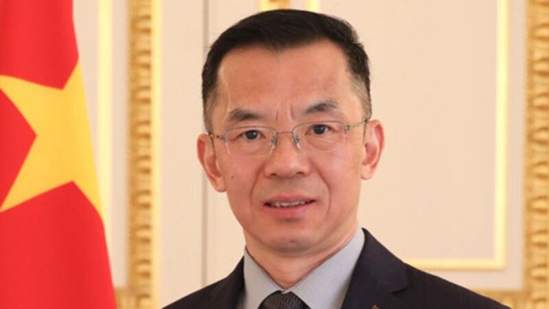 中国驻法大使卢沙野致函法国参议员施压取消访台。(图源:中国驻法大使馆官网)