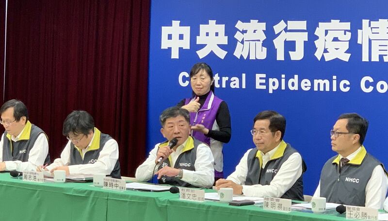 中央疫情指挥中心发布对港澳人士赴台的限制。(记者夏小华摄)