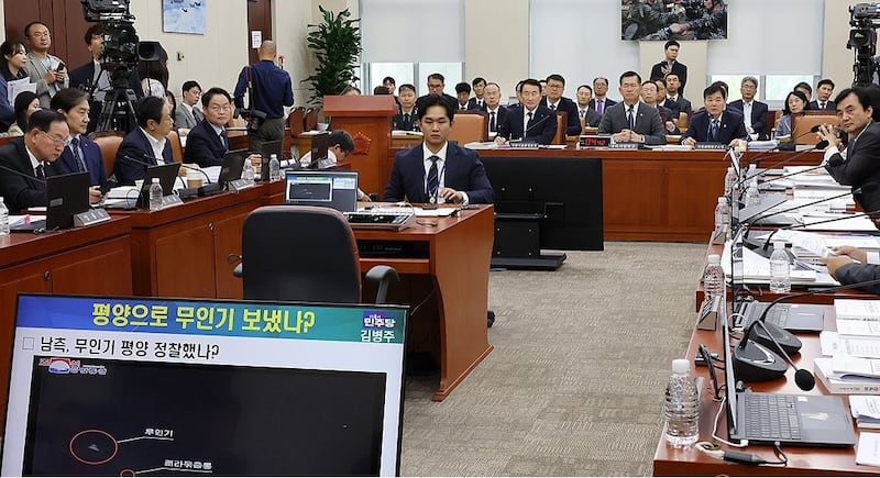 (사진2)1015국방위_연합.jpg