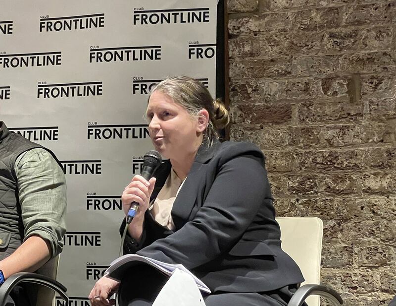 带领黎智英国际律师团队的英国御用大律师加拉格尔(Caoilfhionn Gallagher)表示,当香港失去法治,律师保持沉默把一切交给法庭,已经不可能,必须在国际社会发声。 (吕熙摄)