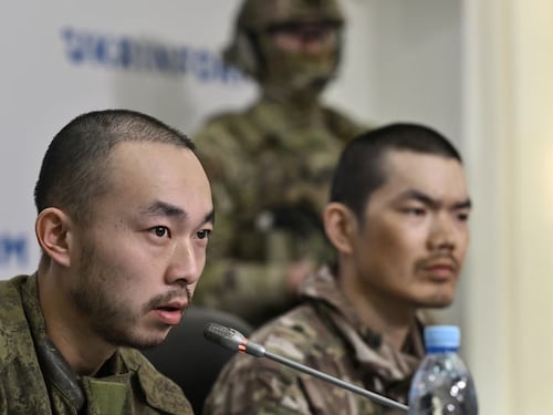 ئۇكرائىنا ھۆكۈمىتى قولىدا خىتاينىڭ رۇسىيەگە قورال-ياراق تەمىنلىگەنلىكىنىڭ دەلىلى بارلىقىنى بىلدۈردى